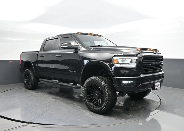 Used 2022 RAM 1500 Laramie w/ Sport Appearance Package AWD/4WD image 5