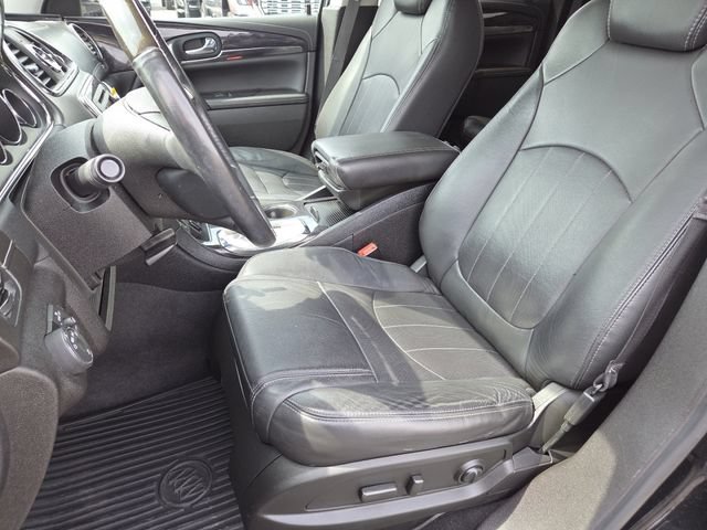 Used 2017 Buick Enclave Leather FWD image 31