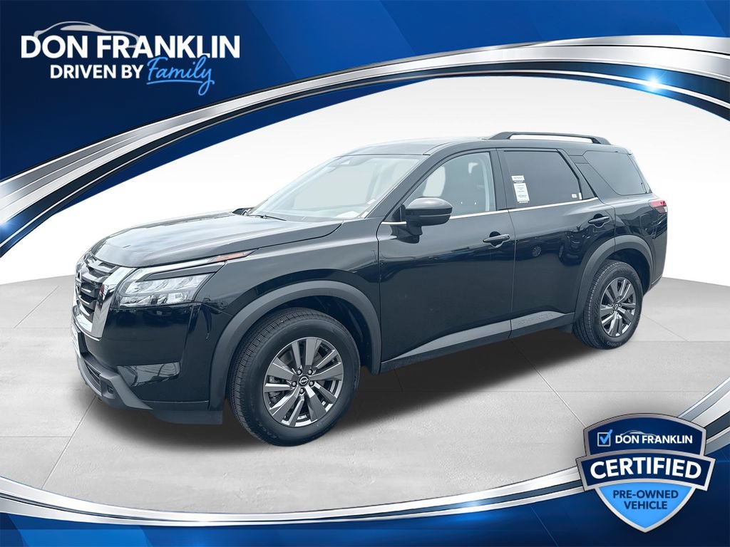 Used 2025 Nissan Pathfinder SV FWD image 1
