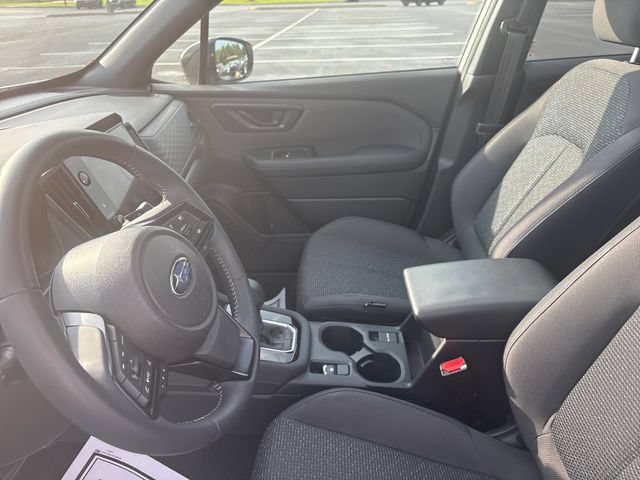 Used 2025 Subaru Forester Premium AWD/4WD image 12