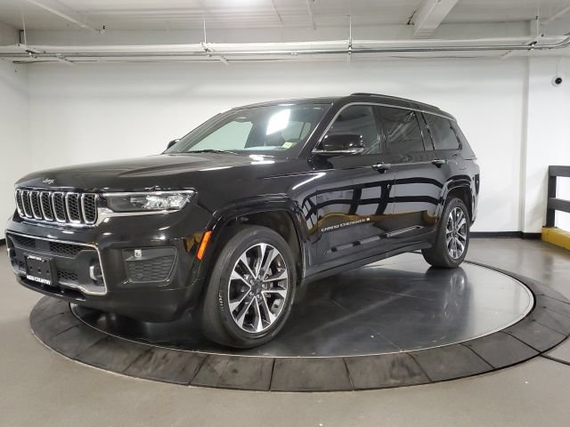 Used 2022 Jeep Grand Cherokee L Overland w/ Luxury Tech Group IV AWD/4WD image 5