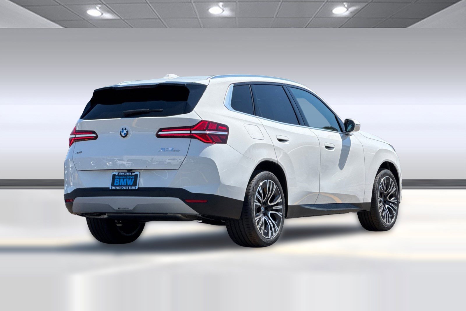 Used 2025 BMW X3 xDrive30i w/ Convenience Package image 8