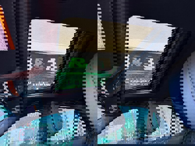 Used 2017 Mercedes-Benz E 300 image 16