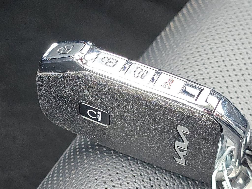 Used 2024 Kia Sportage SX image 38