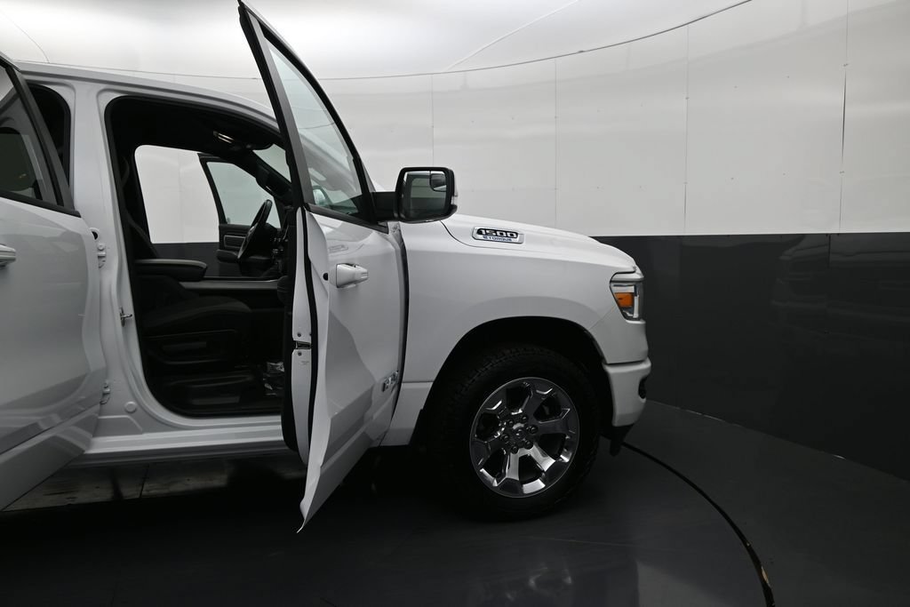 Used 2022 RAM 1500 Big Horn AWD/4WD image 9