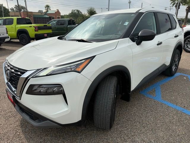 Certified 2023 Nissan Rogue S FWD image 3