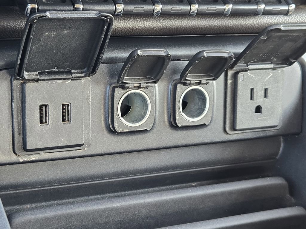 Used 2018 Chevrolet Silverado 2500 LTZ w/ Duramax Plus Package image 34