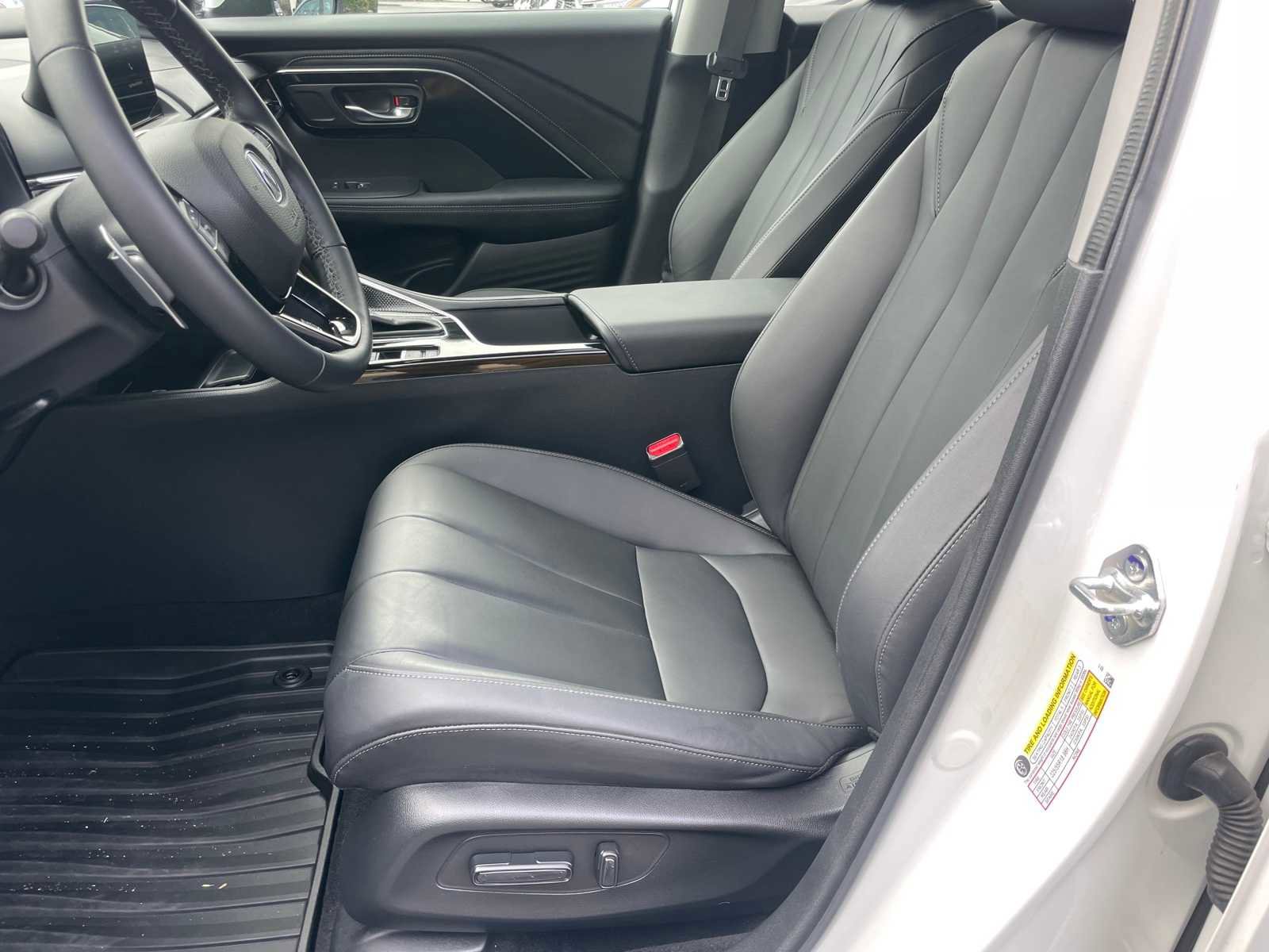 Used 2025 Acura ADX FWD image 10