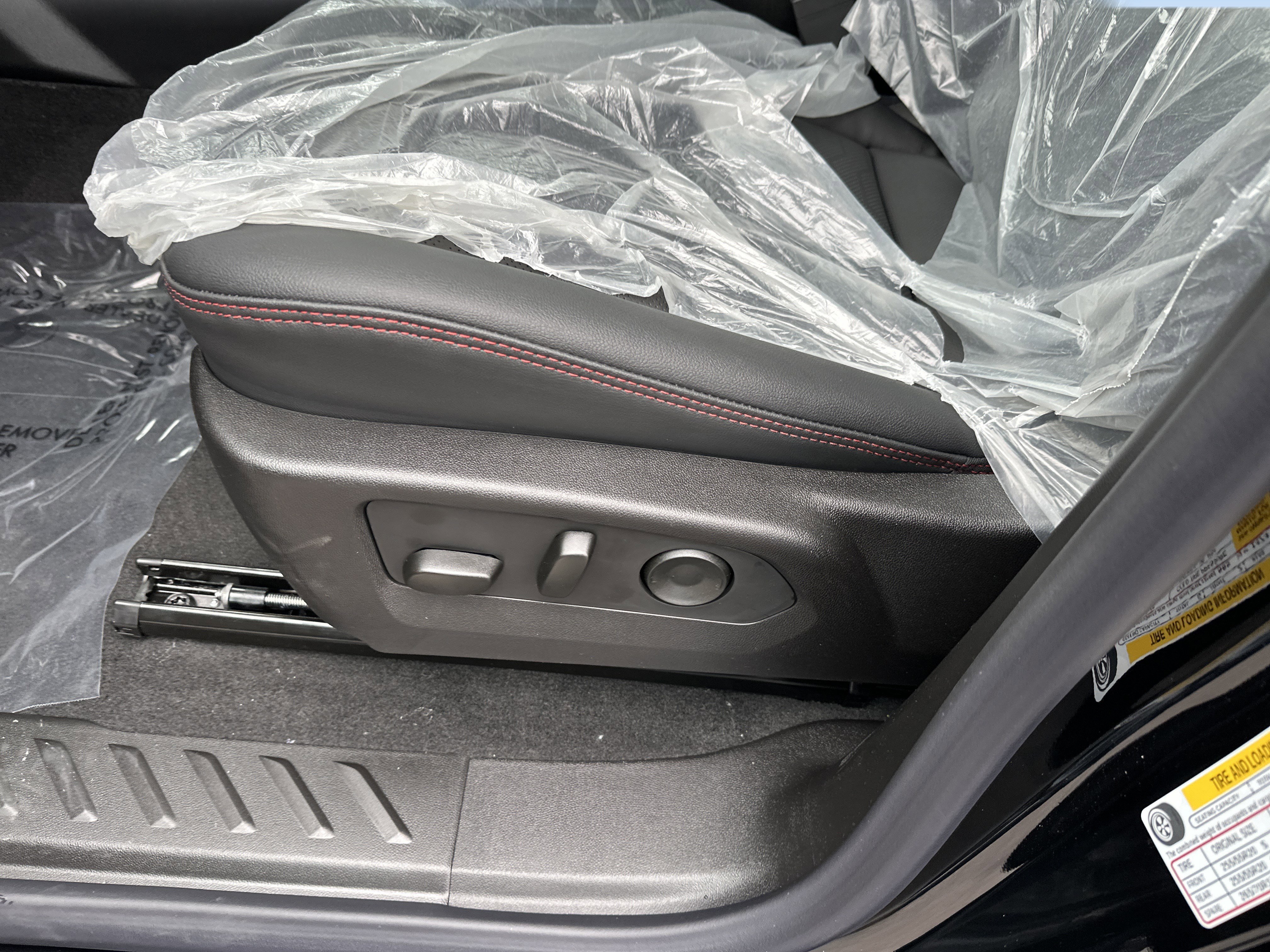 New 2026 Chevrolet Colorado Z71 w/ Technology Package image 9