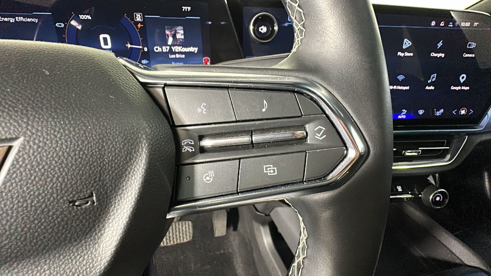 Used 2024 Chevrolet Equinox EV LT FWD image 19