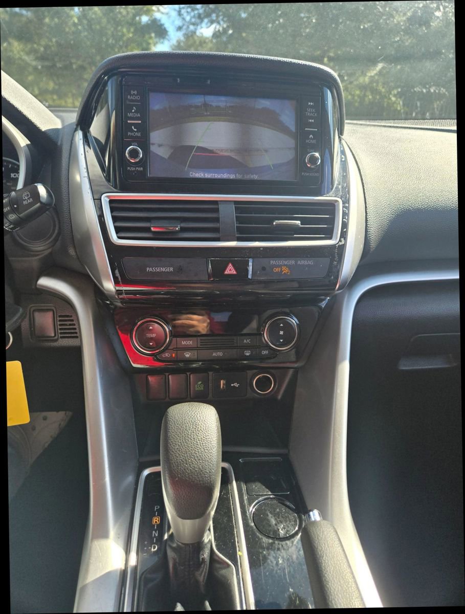 Used 2020 Mitsubishi Eclipse Cross ES image 18