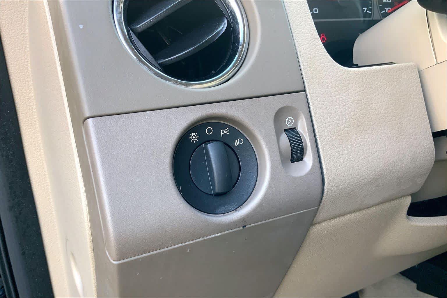 Used 2008 Ford F150 XLT RWD image 32