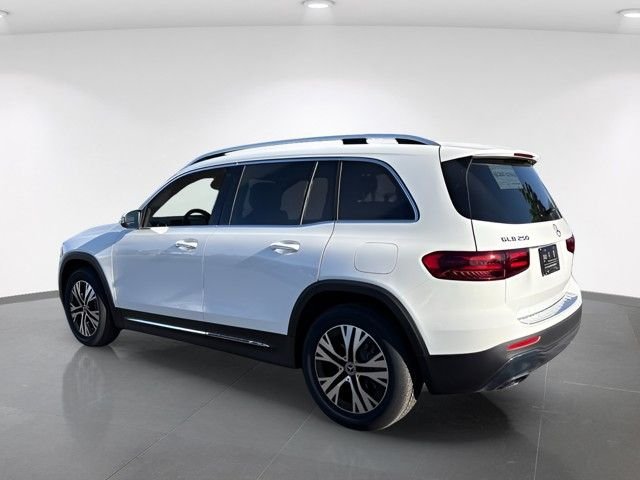New 2026 Mercedes-Benz GLB 250 4MATIC image 5