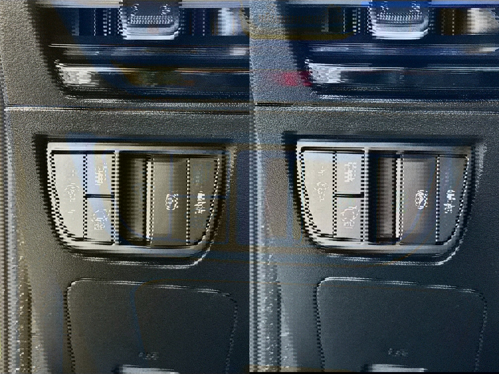 Used 2022 Kia EV6 GT-Line w/ GT-Line Suede Seat Package image 15