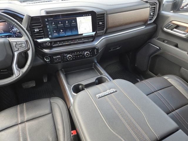 Used 2024 Chevrolet Silverado 2500 High Country w/ Technology Package image 32