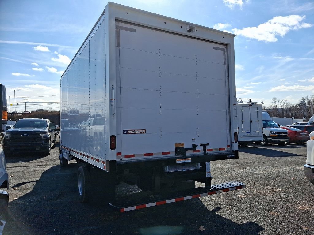 New 2024 Chevrolet Express 3500 w/ Power Convenience Package RWD image 4