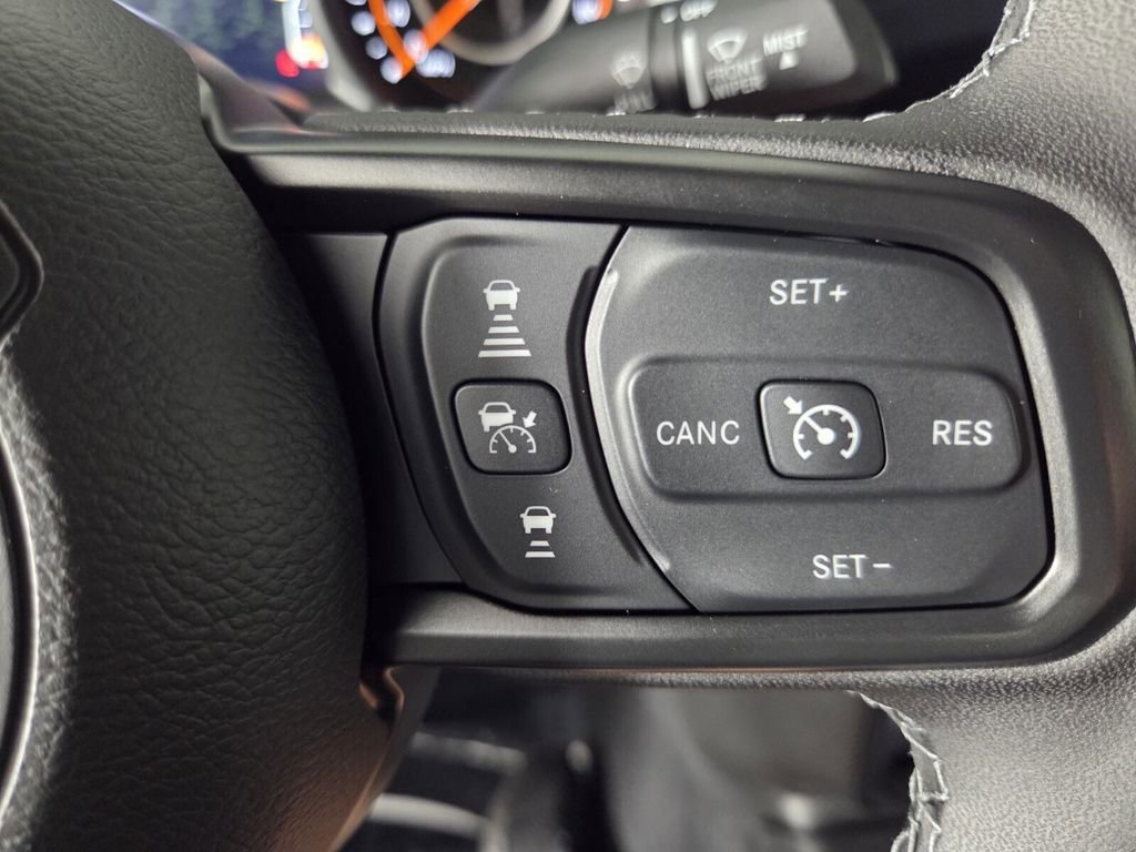 New 2026 Jeep Gladiator Sport AWD/4WD image 13