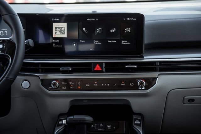 Used 2026 Kia Sorento S w/ S Panoramic Sunroof Package image 17