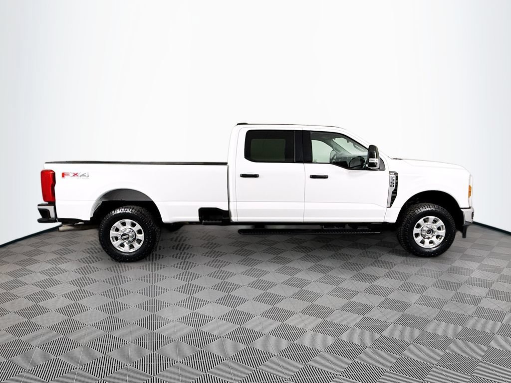 Used 2024 Ford F350 XLT w/ FX4 Off-Road Package AWD/4WD image 8