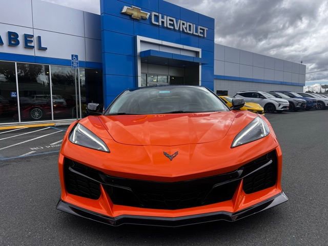 Used 2023 Chevrolet Corvette Z06 w/ Battery Protection Package RWD image 2