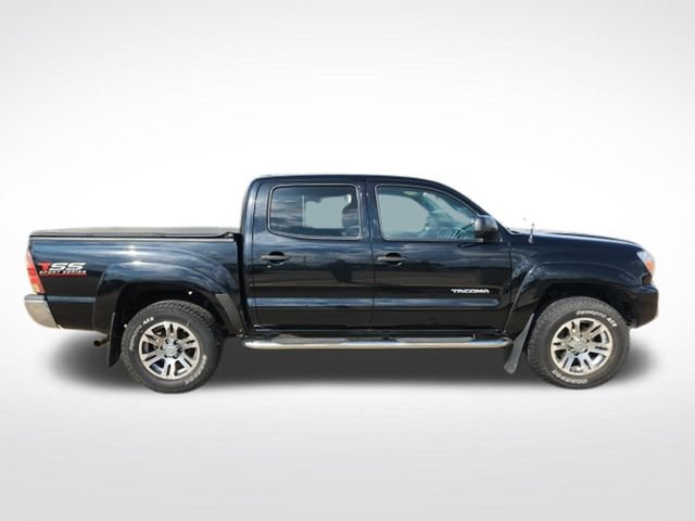 Used 2015 Toyota Tacoma PreRunner w/ SR5 Package RWD image 10