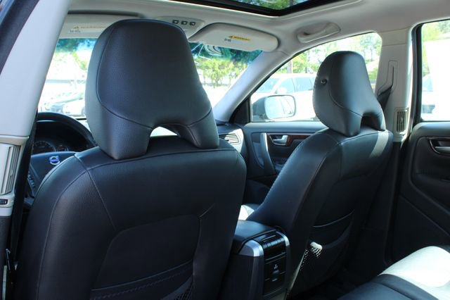 Used 2006 Volvo XC70 AWD/4WD image 29