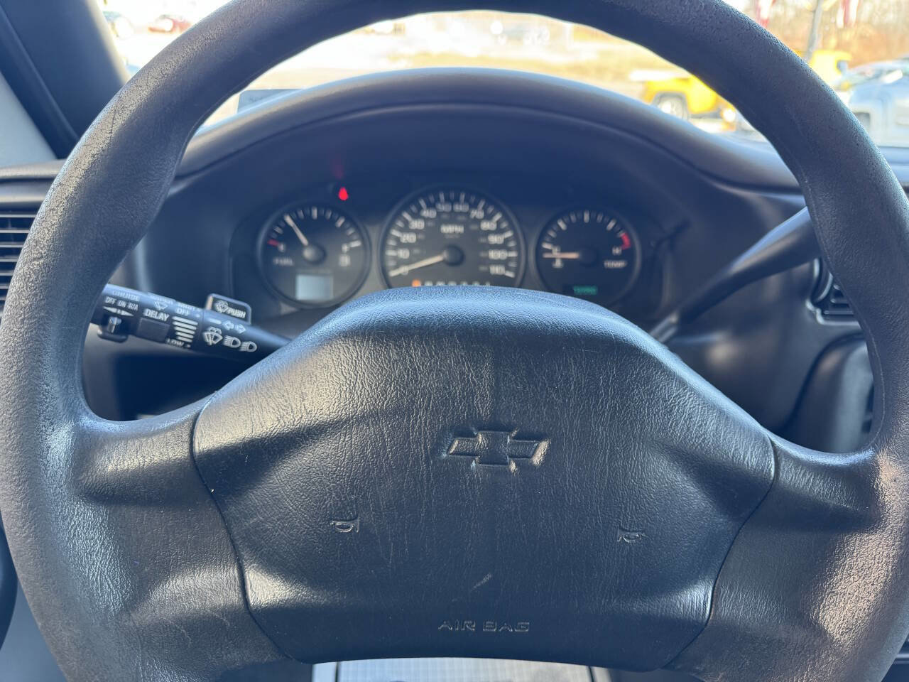 Used 2005 Chevrolet Venture LS w/ Easy Order Package image 32