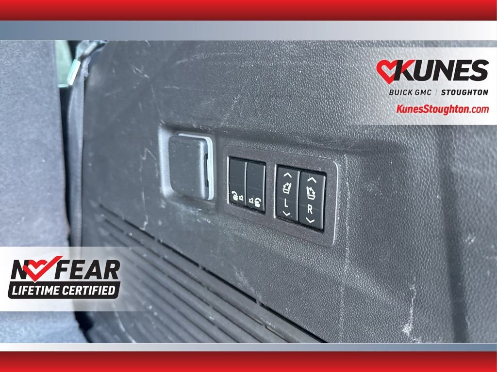 Used 2023 Chevrolet Tahoe RST image 21