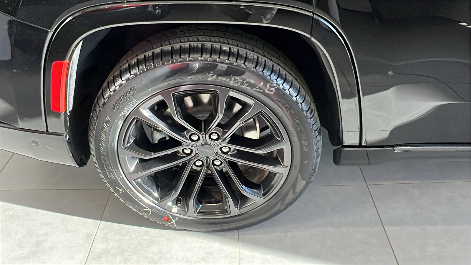 New 2026 Jeep Grand Wagoneer Summit image 12