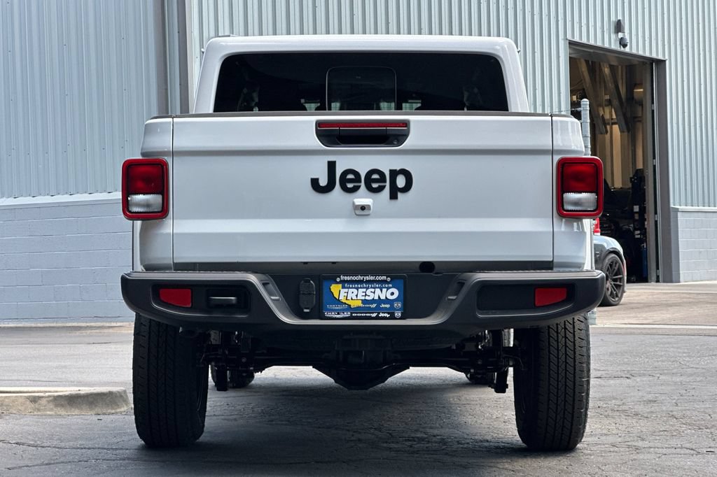 New 2026 Jeep Gladiator Sport AWD/4WD image 5