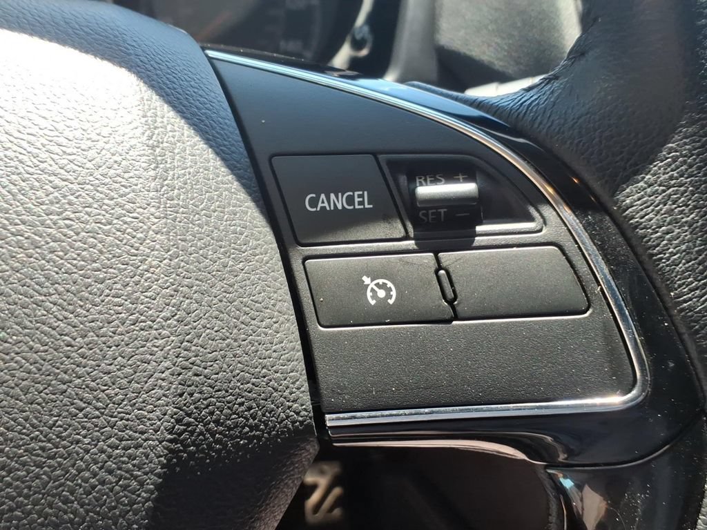 Used 2018 Mitsubishi Outlander Sport SEL FWD image 21