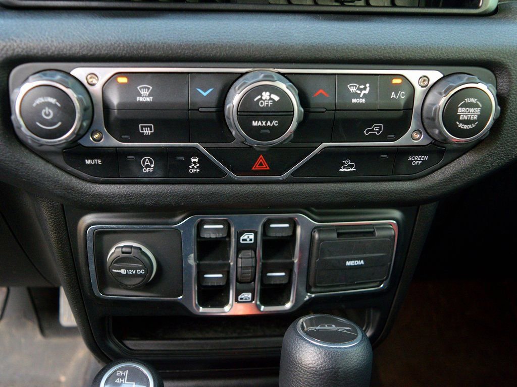 Used 2024 Jeep Gladiator Sport image 19