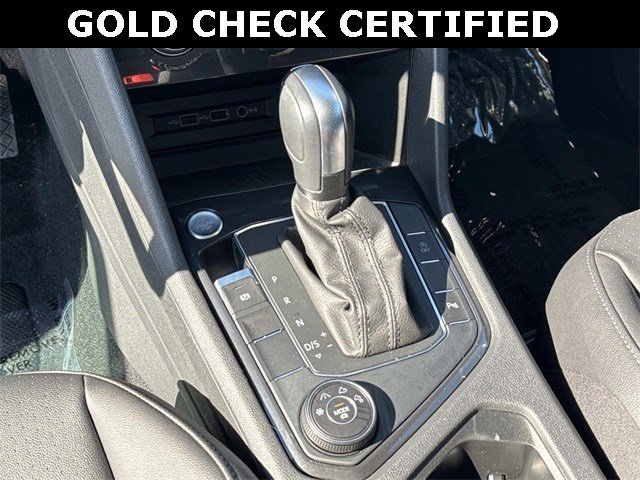 Used 2020 Volkswagen Tiguan SEL image 23