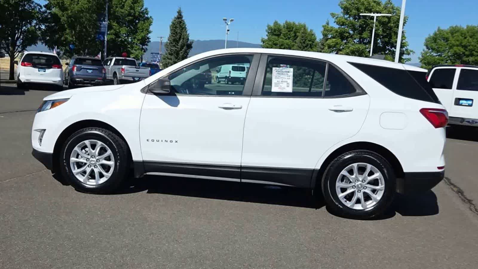 Used 2020 Chevrolet Equinox LS FWD image 5