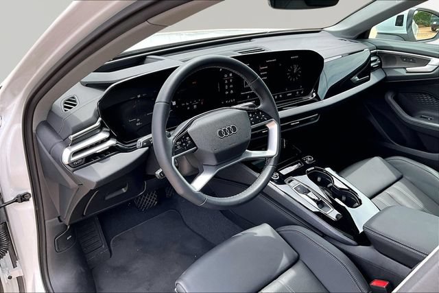 Used 2025 Audi A5 2.0T Premium Plus w/ Premium Plus AWD/4WD image 13