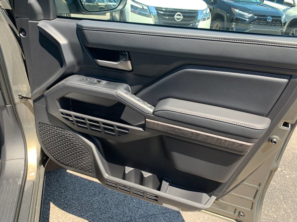 New 2026 Toyota Tacoma Limited AWD/4WD image 18
