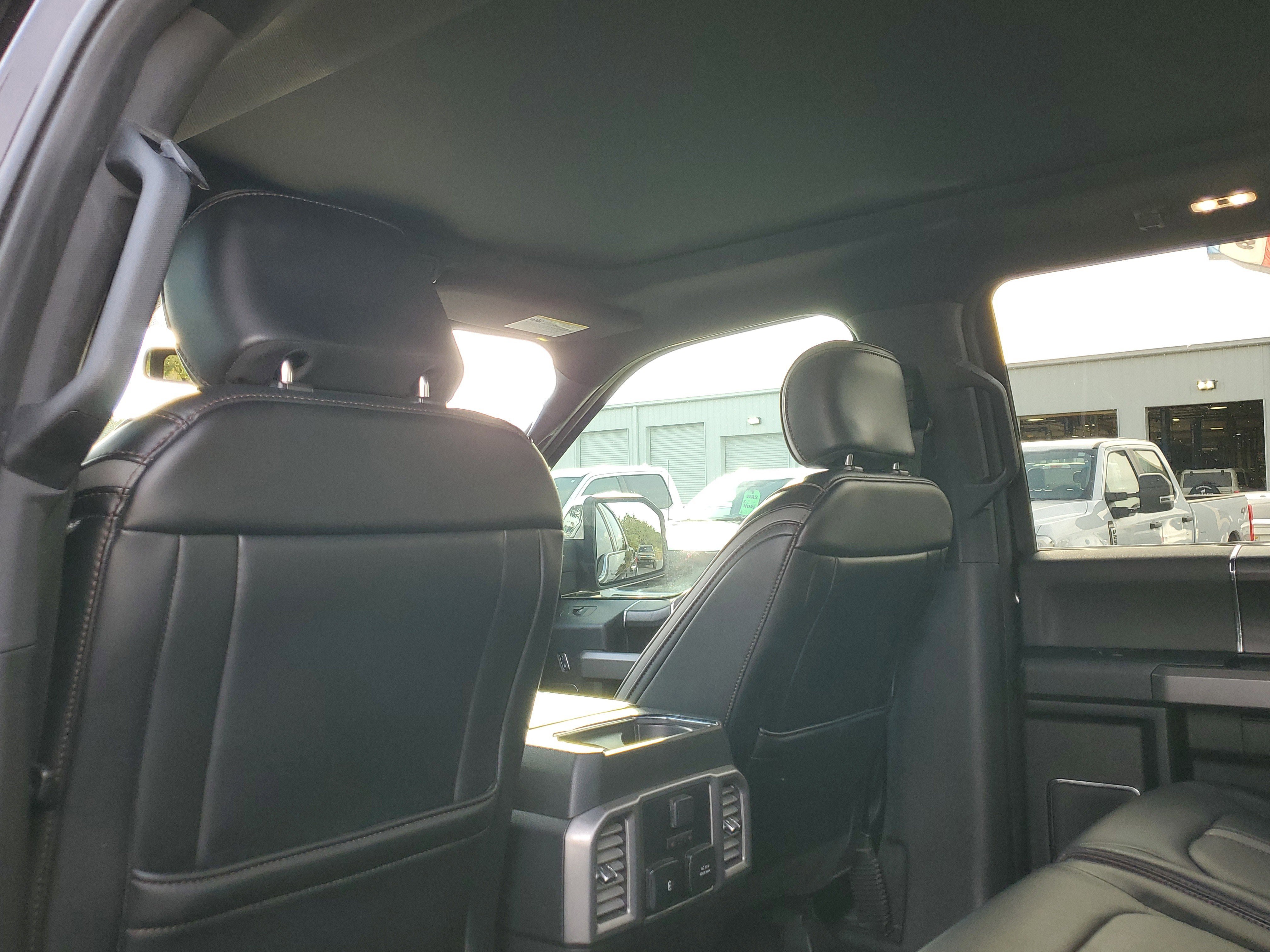 Used 2018 Ford F150 Platinum w/ Equipment Group 701A Luxury image 12