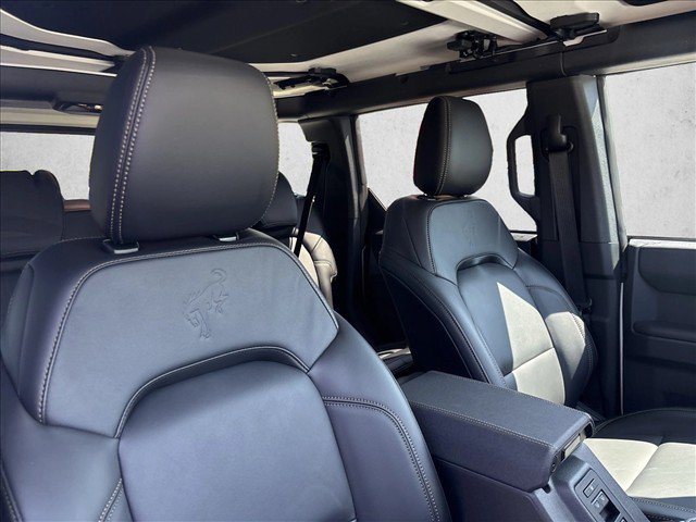 Used 2026 Ford Bronco Badlands AWD/4WD image 28