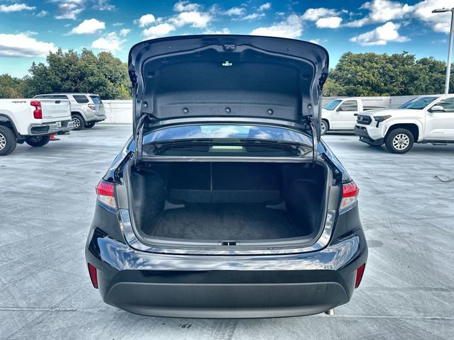 Used 2026 Toyota Corolla LE image 21