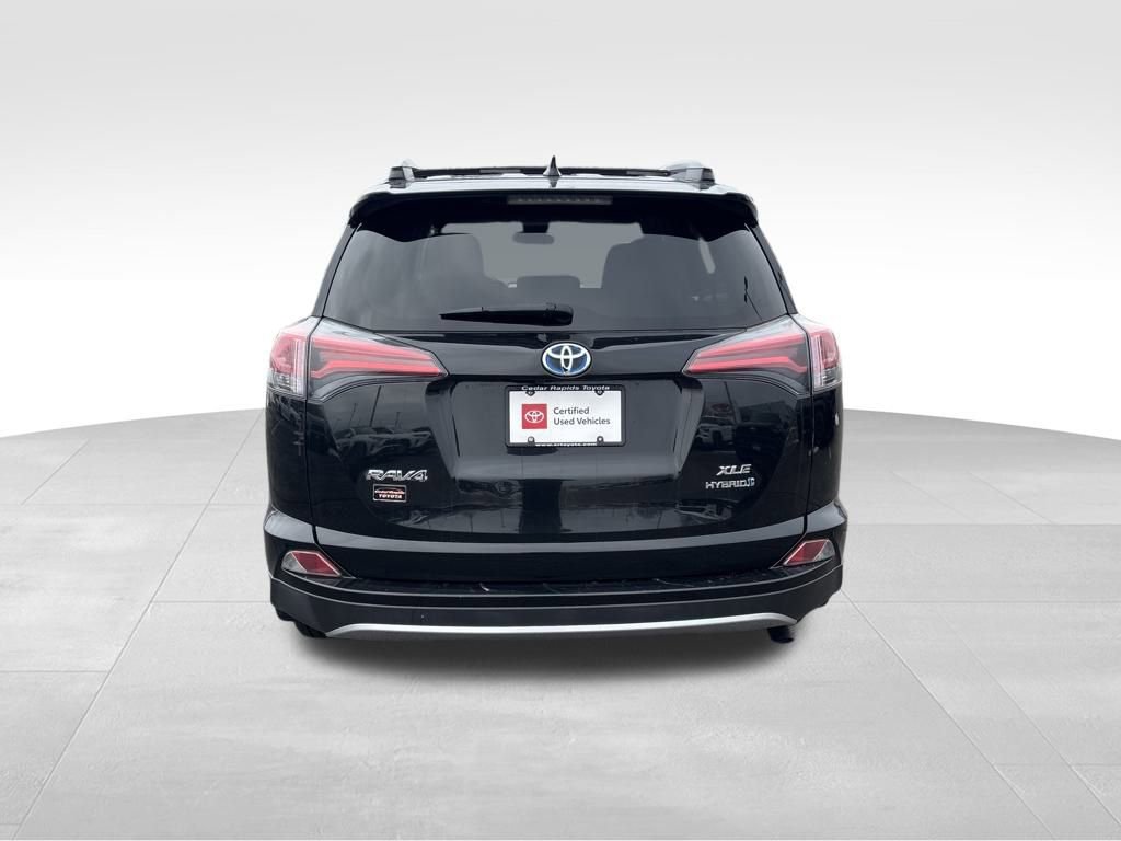 Certified 2017 Toyota RAV4 XLE image 6
