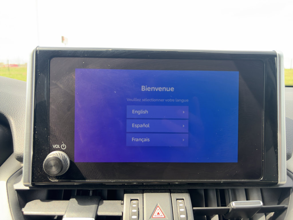 Used 2023 Toyota RAV4 XLE Premium image 17