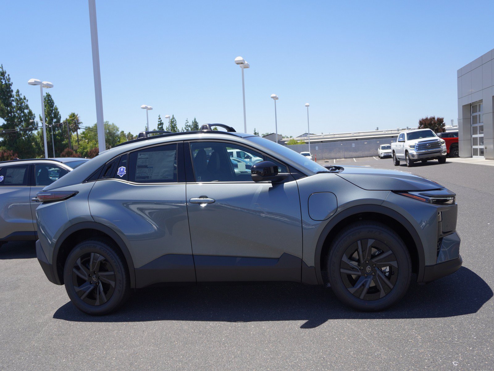 New 2026 Toyota C-HR AWD/4WD image 4