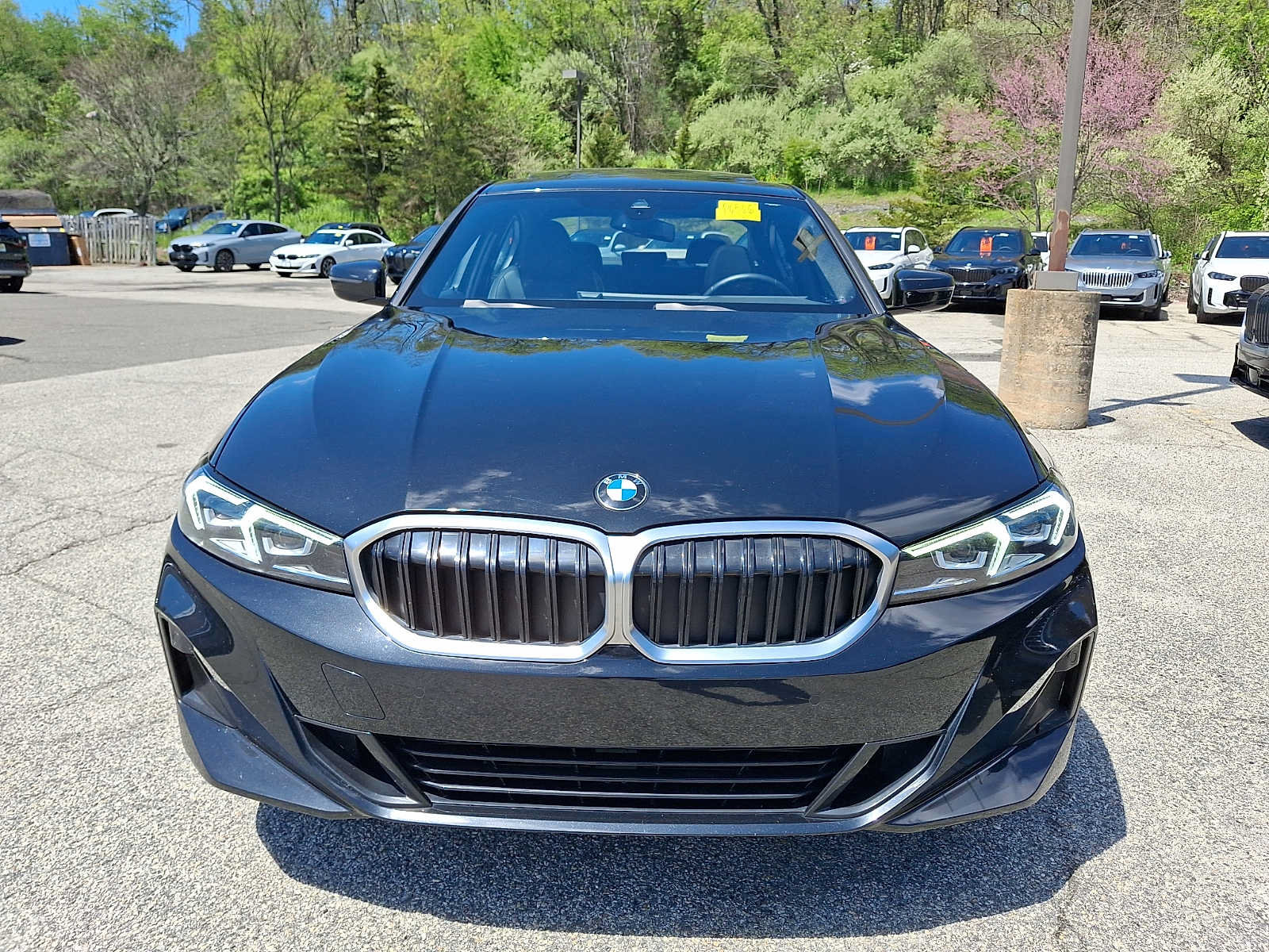Used 2023 BMW 330i xDrive Sedan w/ Driving Assistance Package AWD/4WD image 2