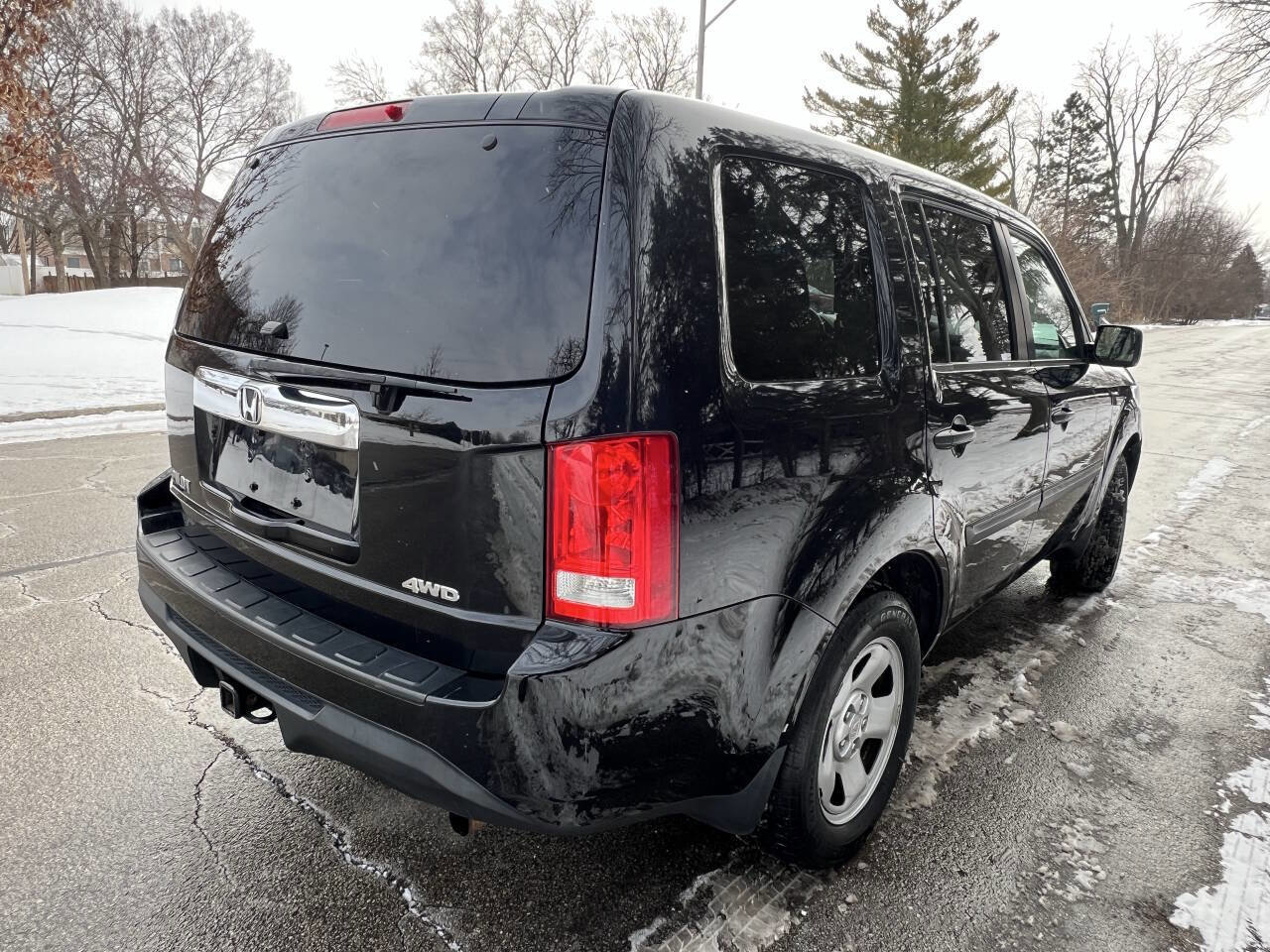 Used 2015 Honda Pilot LX image 6