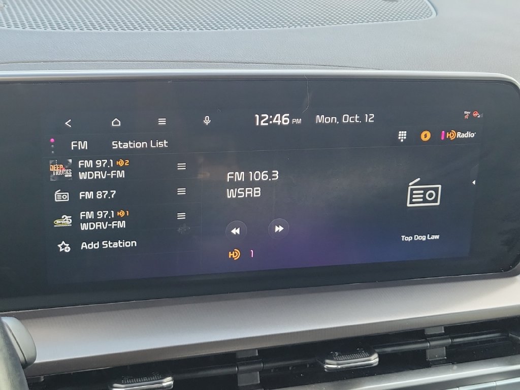 Used 2025 Kia Telluride S AWD/4WD image 14