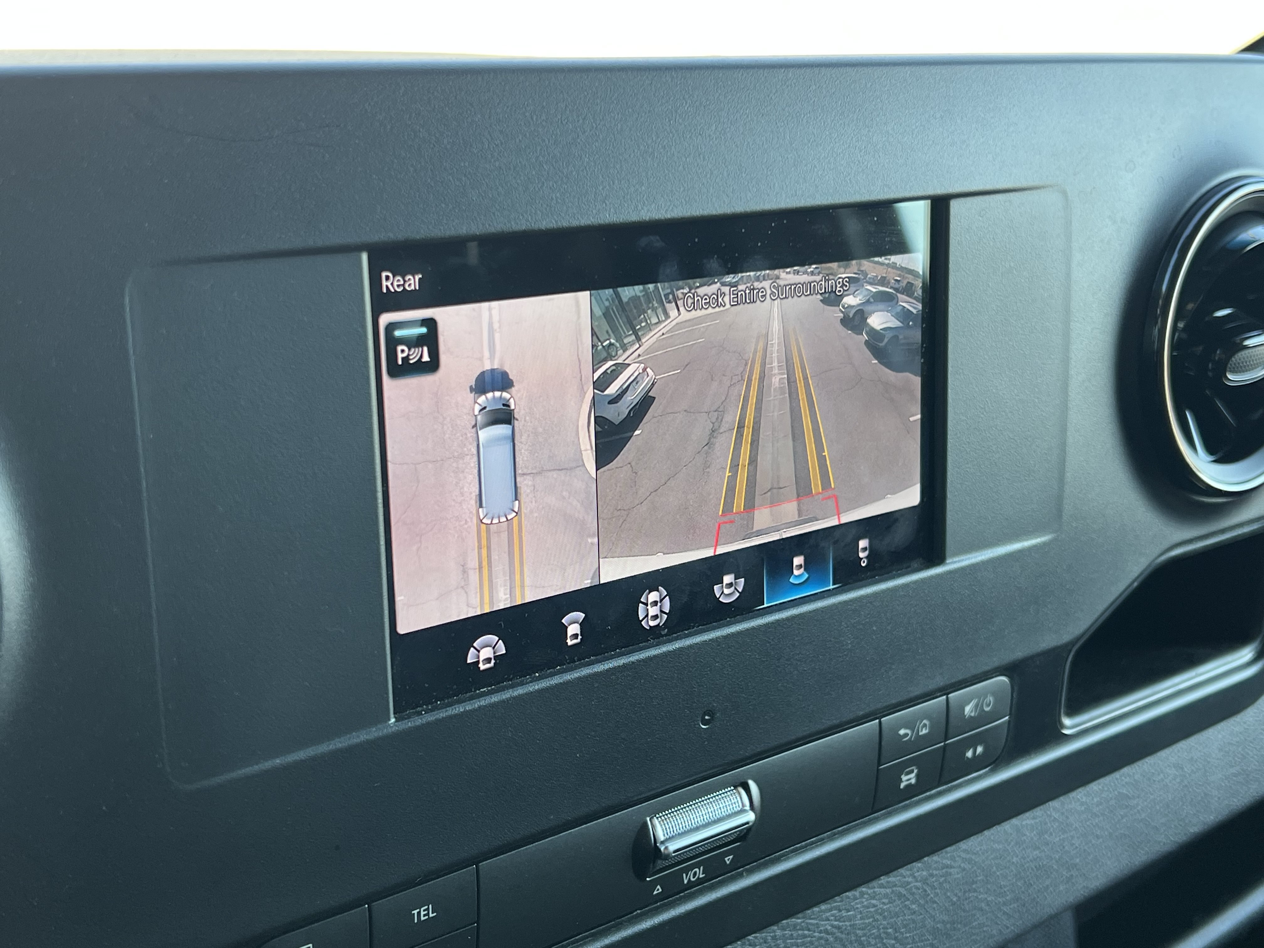 Certified 2023 Mercedes-Benz Sprinter 2500 image 27