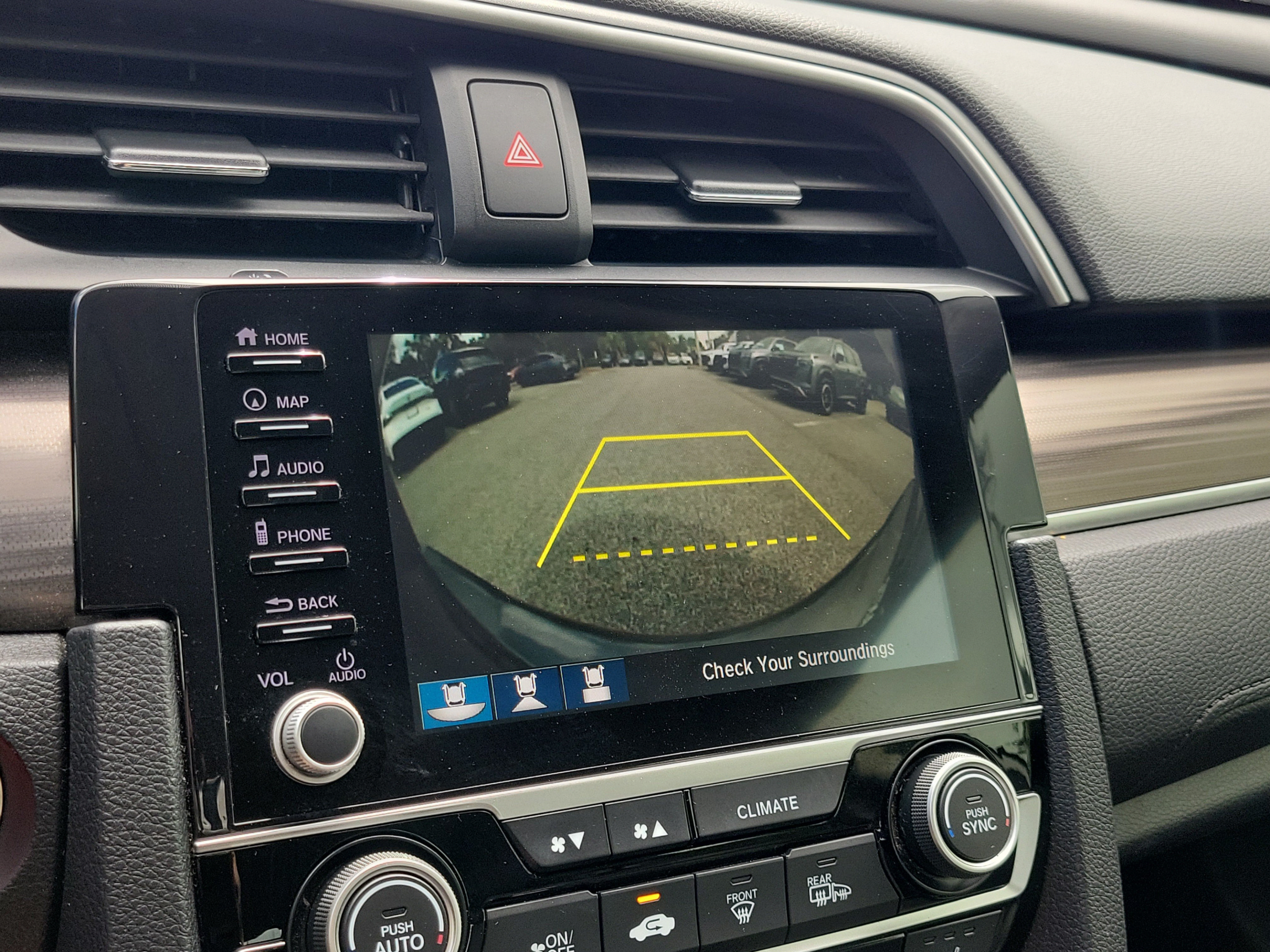 Used 2019 Honda Civic Touring image 26