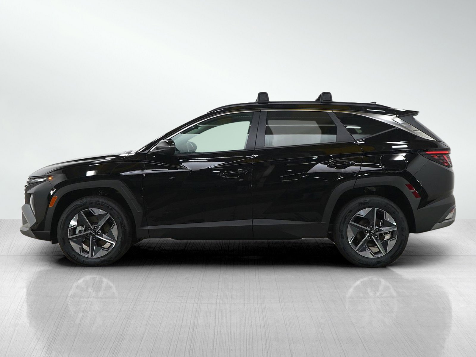 Certified 2026 Hyundai Tucson SEL AWD/4WD image 2