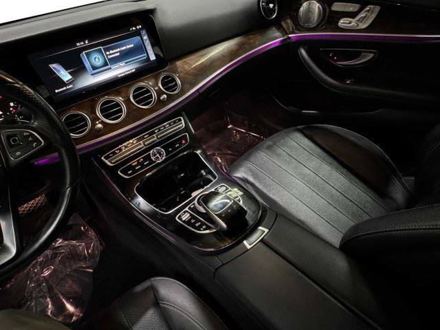 Used 2017 Mercedes-Benz E 400 4MATIC Wagon image 43