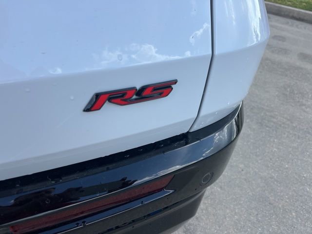 New 2026 Chevrolet Traverse RS w/ LPO, Floor Liner Package FWD image 10